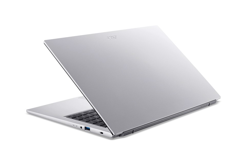 Acer Aspire Go 15 AG15-72P-753L Intel Core 7 150U Computer portatile 39,6 cm (15.6") Full HD 16 GB DDR4-SDRAM 512 GB SSD Wi-Fi 6 (802.11ax) Windows 11 Home Argento QWERTY Italiano