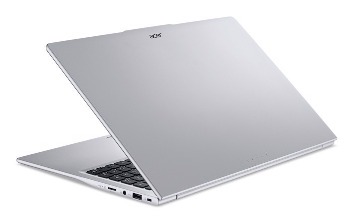 Acer Aspire Lite AL15-48P-R9NV AMD Ryzen™ 7 5825U Computer portatile 39,6 cm (15.6") Full HD 8 GB DDR4-SDRAM 512 GB SSD Wi-Fi 6 (802.11ax) Argento QWERTY Italiano