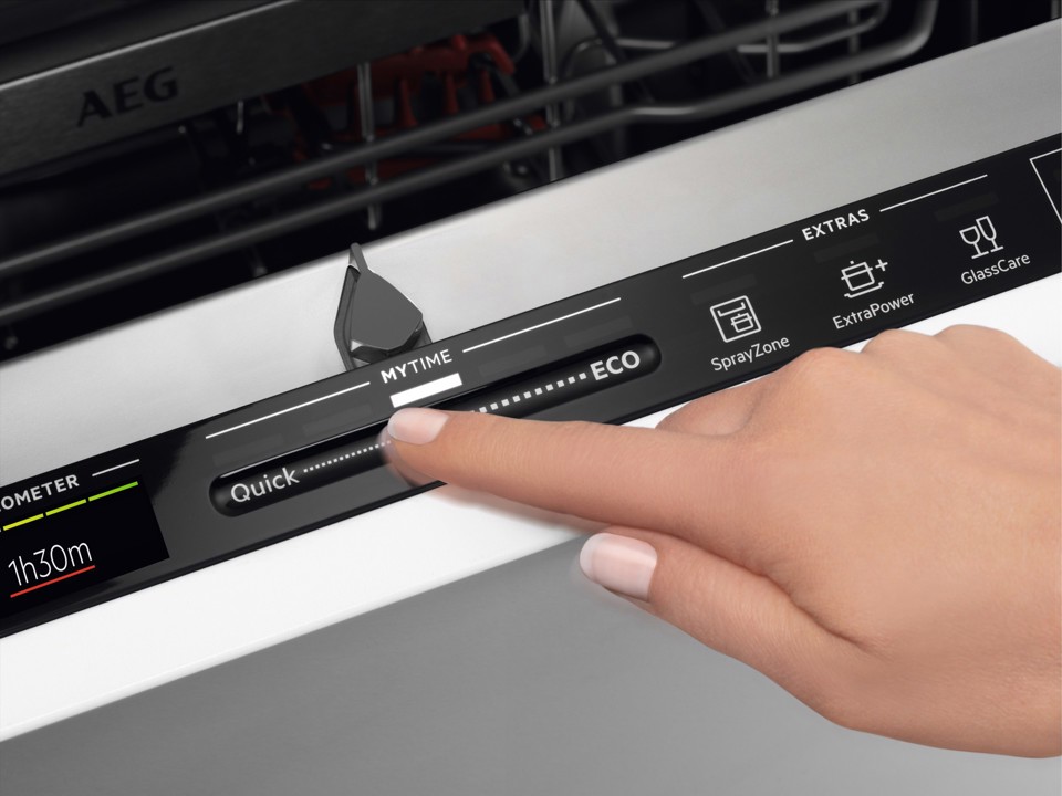 AEG FSE76738P A scomparsa totale 14 coperti A