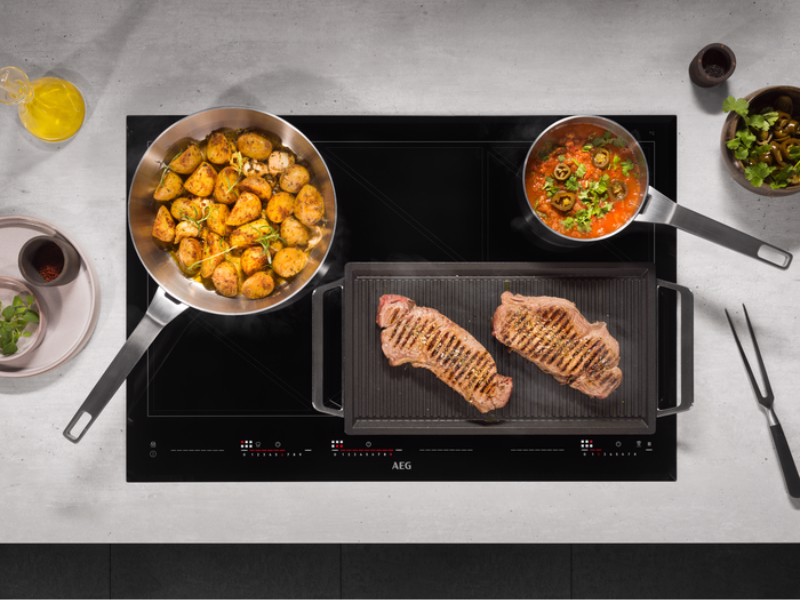 AEG IKE86683FB Nero Da incasso 80 cm Piano cottura a induzione 6 Fornello(i)