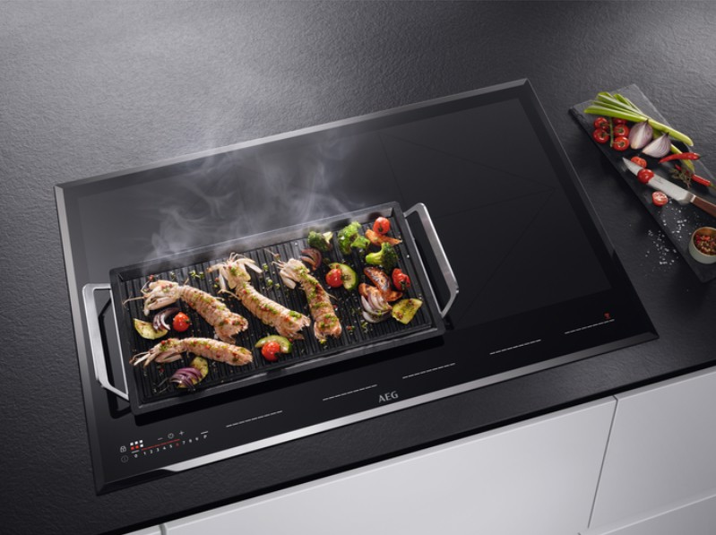 AEG IKE86683FB Nero Da incasso 80 cm Piano cottura a induzione 6 Fornello(i)