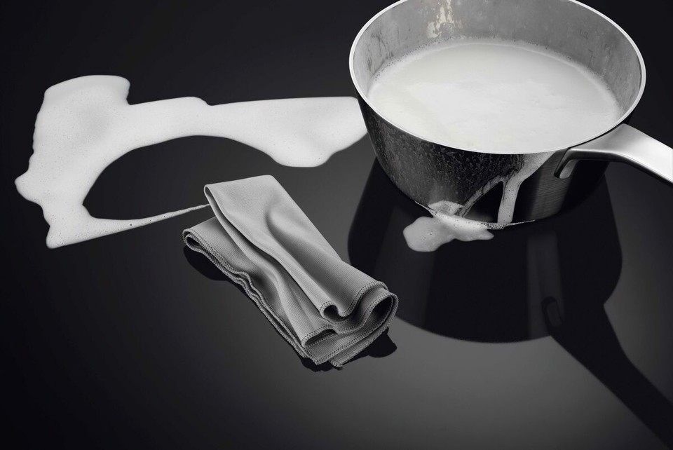 AEG PIANO CAPPA BRIDGE CLASSE A+ 80 CM TT84CB00CB