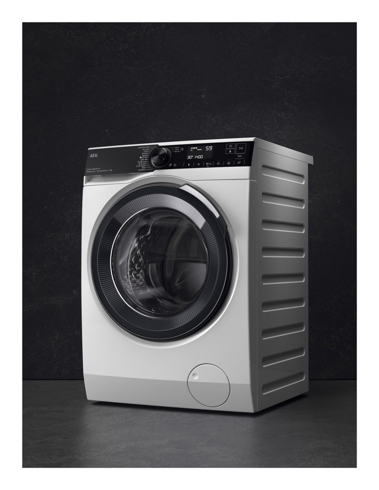 AEG Serie 8000 LR8FH104VY lavatrice Caricamento frontale 10 kg 1351 Giri/min Bianco
