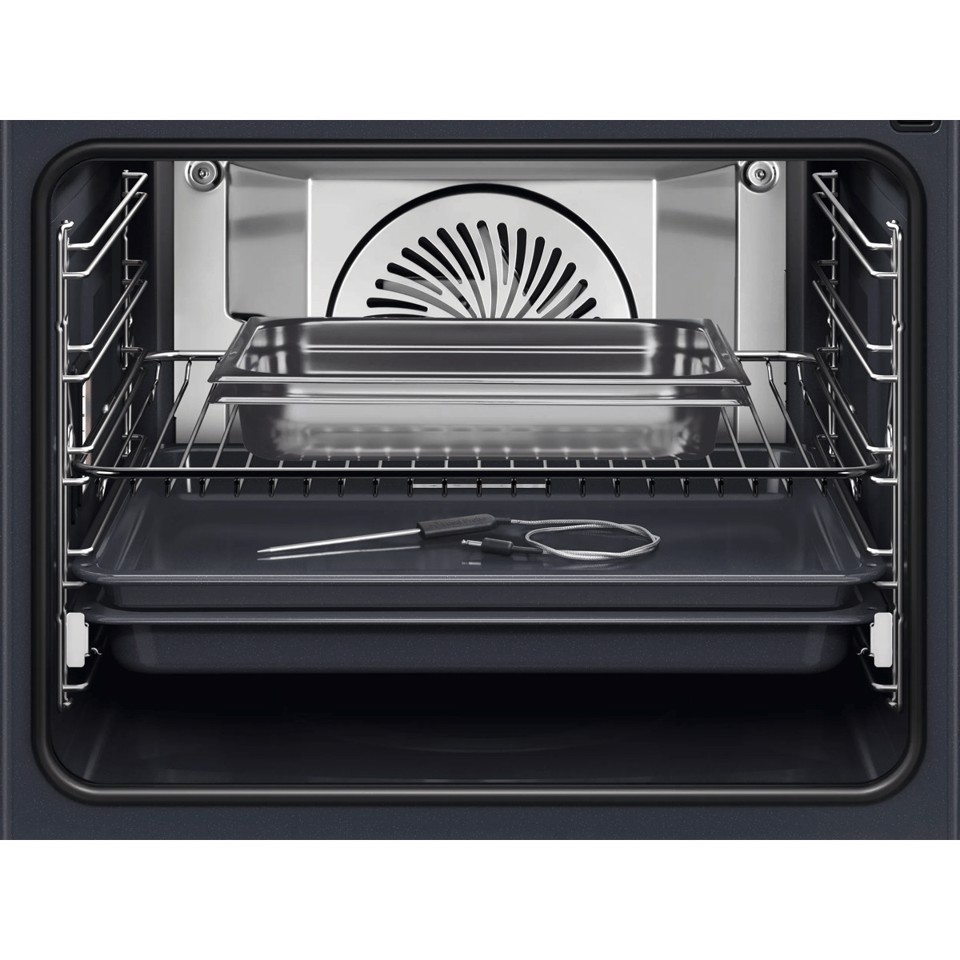AEG Series 8000 Forno Incasso Steam Pro (100% Vapore, 50% Vapore, 25 %Vapore + Sous Vide) + Wi Fi Classe A++ 60 Cm TP8SB731AT MADE IN EUROPE