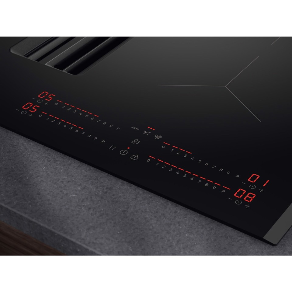 AEG TH84CB03FB Nero Da incasso 80 cm Piano cottura a induzione 5 Fornello(i) Cappa da incasso