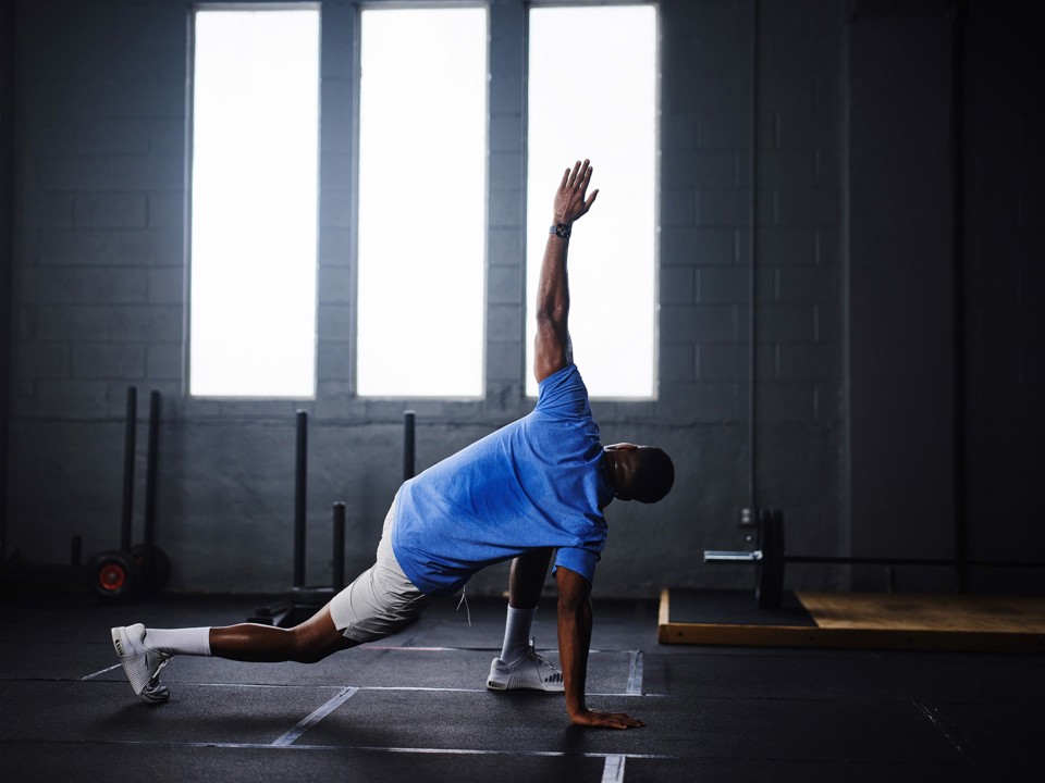 Amazfit Bip 6 Black 5 cm (1.97") AMOLED Digitale 390 x 450 Pixel Touch screen Nero GPS (satellitare)