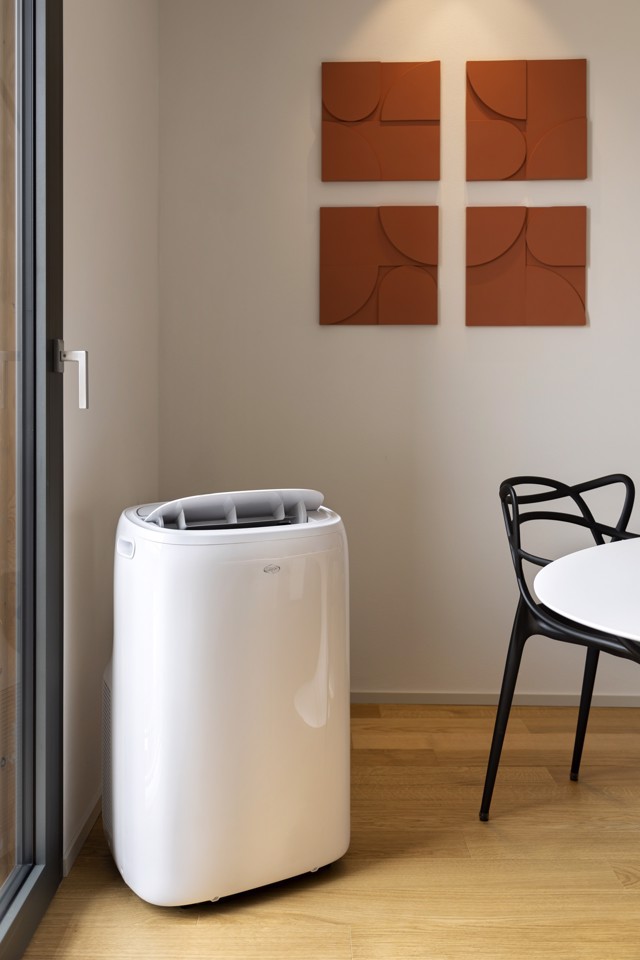 Argoclima ARGO THOR PLUS condizionatore portatile Bianco
