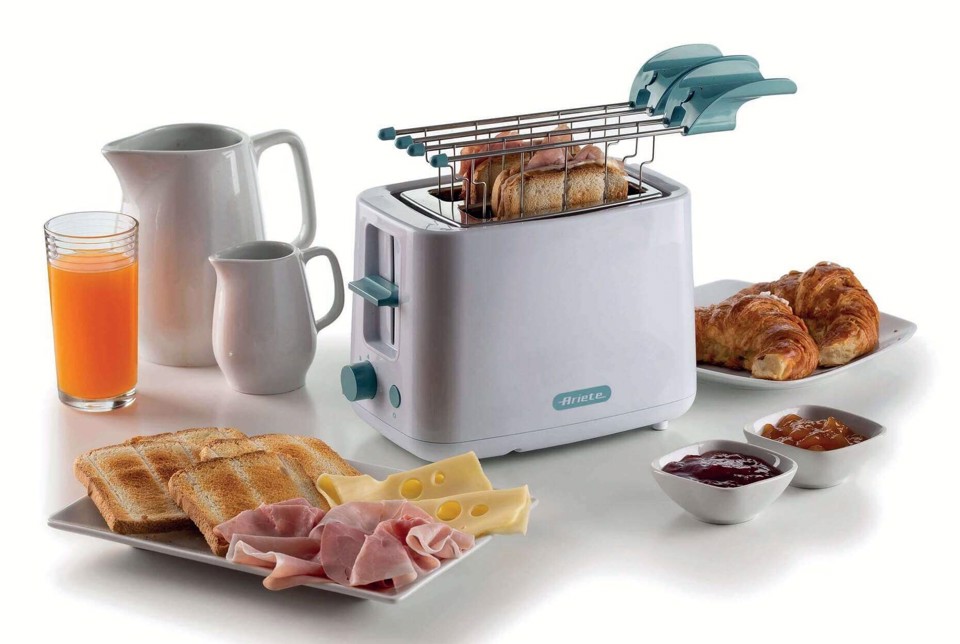Ariete 157 Tostapane Breakfast, 760W, Capacità 2 fette di pane, Pinze in acciaio inox, 7 livelli di doratura, Pulsante stop, Tocco freddo, White & Aegean Teal