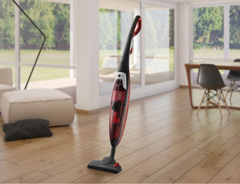 Ariete 2772/4 Senza sacchetto 1 L 600 W Nero, Rosso