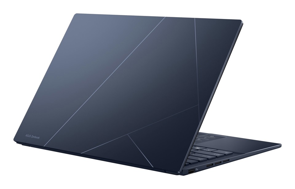 ASUS Zenbook 14 OLED UX3405CA-PZ495W Intel Core Ultra 9 285H Computer portatile 35,6 cm (14") Touch screen 3K 16 GB LPDDR5x-SDRAM 1 TB SSD Wi-Fi 7 (802.11be) Windows 11 Home Blu