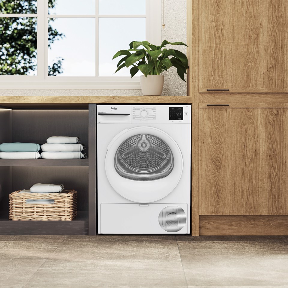 Beko BMT83EW Slim 8kg, Classe D, Linea Estetica NX, motore asincrono, Display digitale, colore Bianco, oblò Bianco
