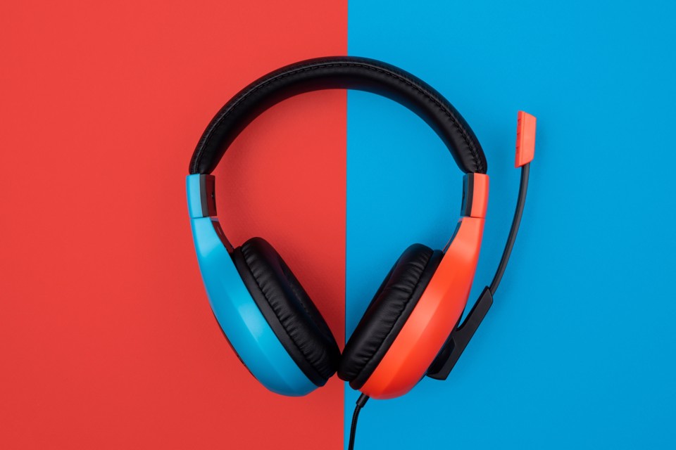 Bigben Connected SWITCHHEADSETV1R+B cuffia e auricolare Cablato A Padiglione Gaming Blu, Rosso