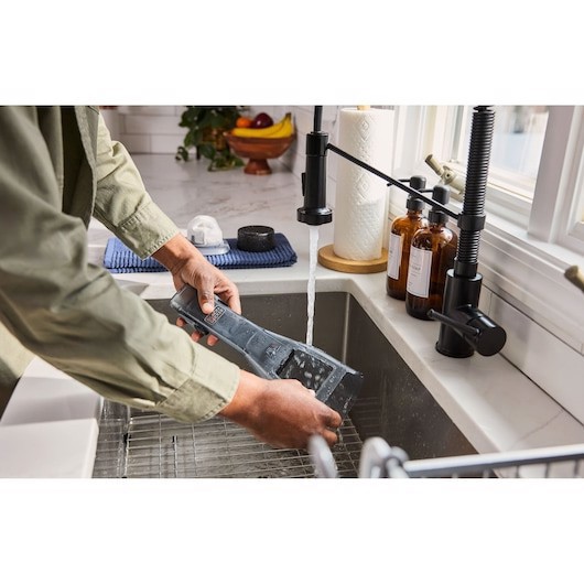 Black & Decker DVD320J-QW aspirapolvere senza filo Nero Senza sacchetto