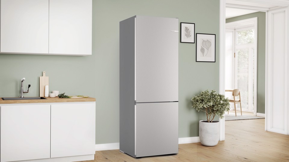 Bosch KGN492LCF Serie 4 Frigorifero Combinato da libera installazione 203 x 70 cm Metal look Classe C