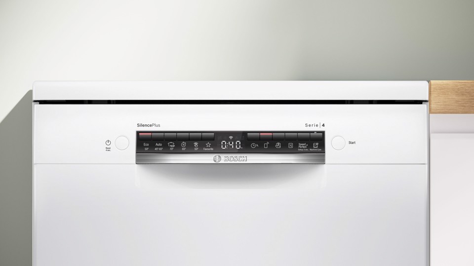 Bosch Serie 4 SMS4EVW08E Lavastoviglie da libera installazione 14 coperti Bianco Classe B