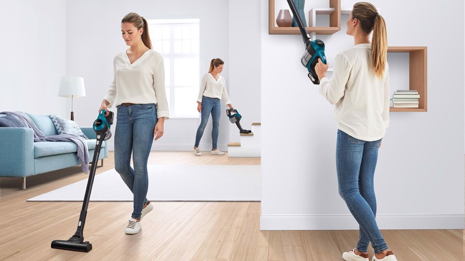 Bosch Serie 6 BBS611LAG scopa elettrica Batteria Secco Senza sacchetto 0,3 L Blu 2,5 Ah