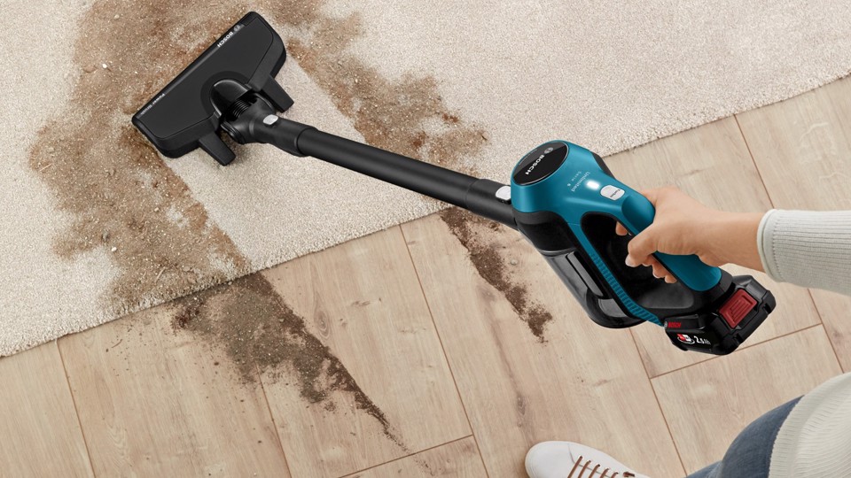 Bosch Serie 6 BBS611LAG Scopa elettrica ricaricabile Unlimited Blu