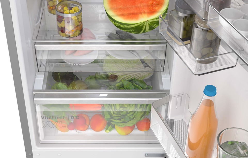 Bosch Serie 6 KGN39AIAU , Frigorifero combinato da libera installazione, 203 x 60 cm, Acciaio spazzolato anti-impronta Classe A