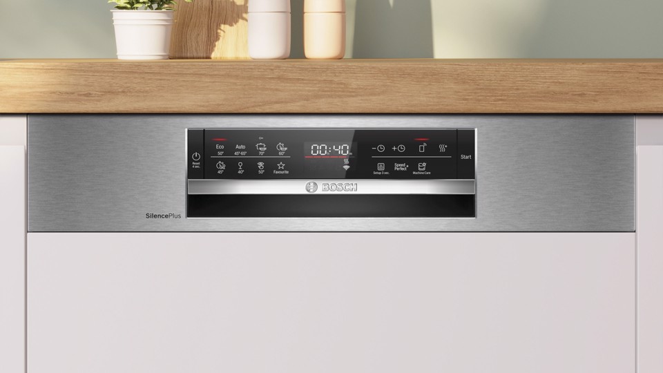 Bosch Serie 6 SMI6ECS12E Lavastoviglie da incasso con frontalino 14 coperti Acciaio spazzolato Classe A