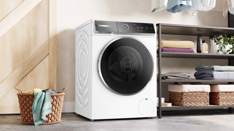 Bosch Serie 8 WGB254A1IT lavatrice Caricamento frontale 10 kg 1400 Giri/min Bianco