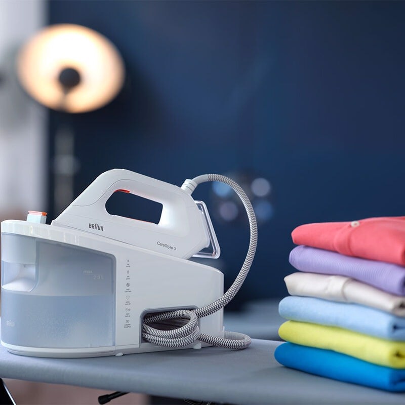 Braun CareStyle 3 IS3132WH 2400 W 2 L EloxalPlus soleplate Arancione, Bianco