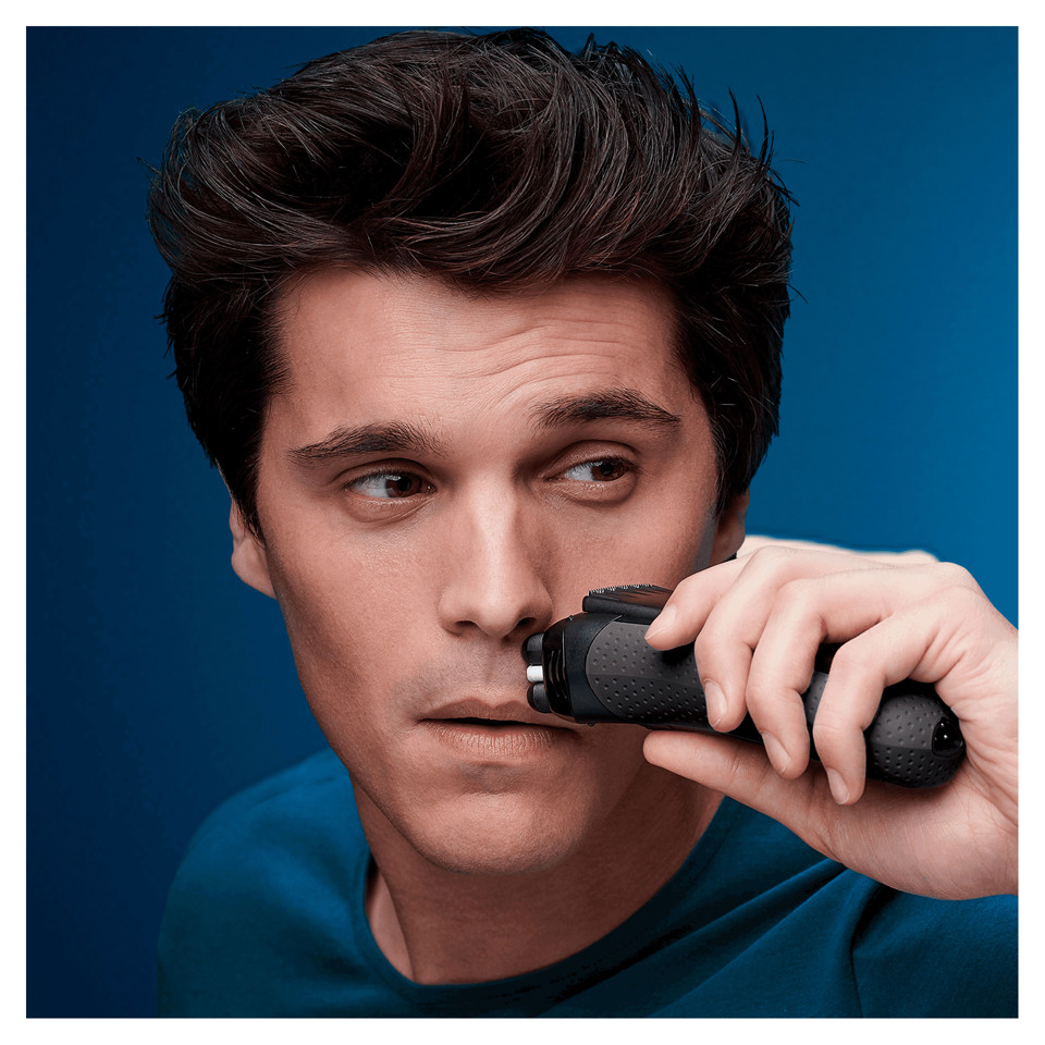 Braun Series 3 ProSkin 3020s Rasoio Elettrico, Nero