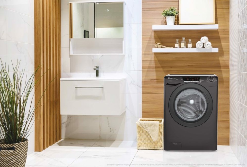 Candy Ultra Hygiene HE1584TWMBB6-S lavatrice Caricamento frontale 8 kg 1500 Giri/min Nero