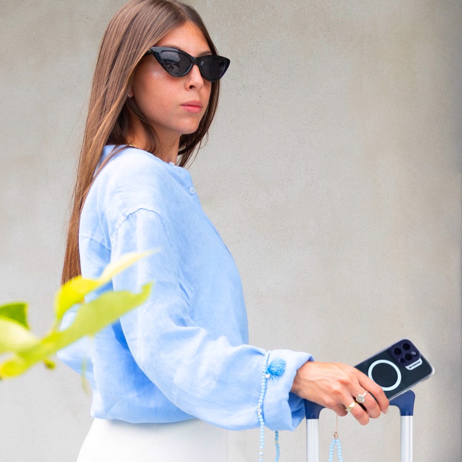 Case & Me CMCOVCAMTMSIP1561PA Cover magsafe trasparente iphone 15 pro, azzurro