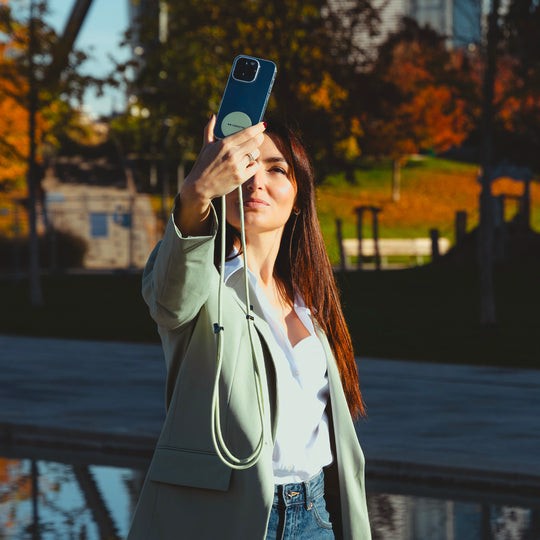 Case & Me Simply Lace - Laccio universale per smartphone con placchetta