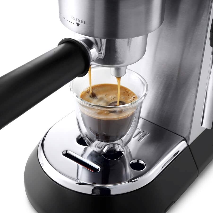 De’Longhi Dedica Style Dedica - Macchina da Caffè Manuale Espresso e Cappuccino, Polvere e Cialde ESE,1.1L, Argento (EC685.M)
