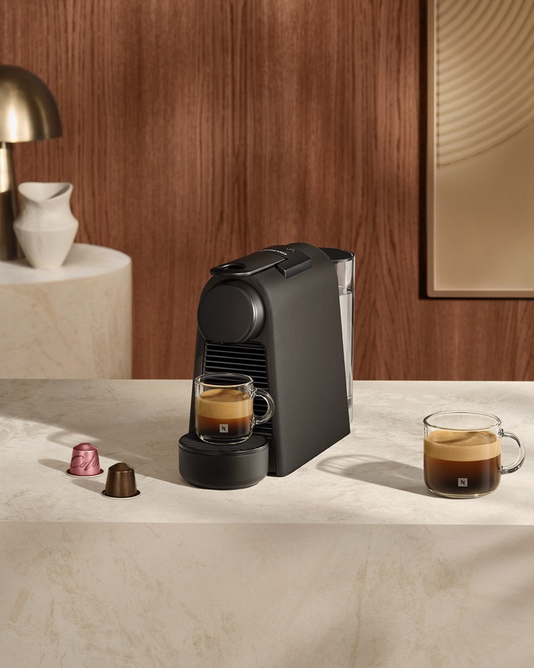 De’Longhi Essenza Mini Automatica/Manuale Macchina per caffè a capsule 0,6 L