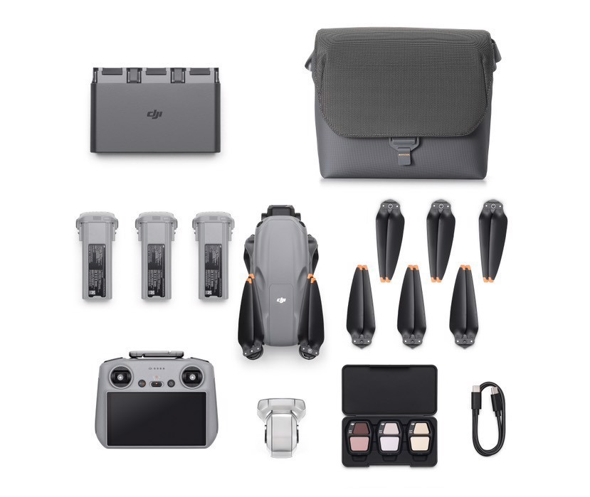 DJI Air 3s Fly More Combo 4 rotori Quadrirotore 50 MP 3840 x 2160 Pixel 4276 mAh Grigio