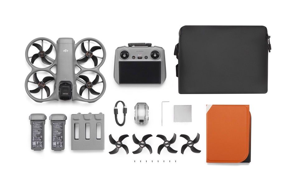 DJI Avata 360 Fly More Combo (RC 2) 4 rotori Octocopter 64 MP 6000 x 3000 Pixel 2700 mAh Grigio