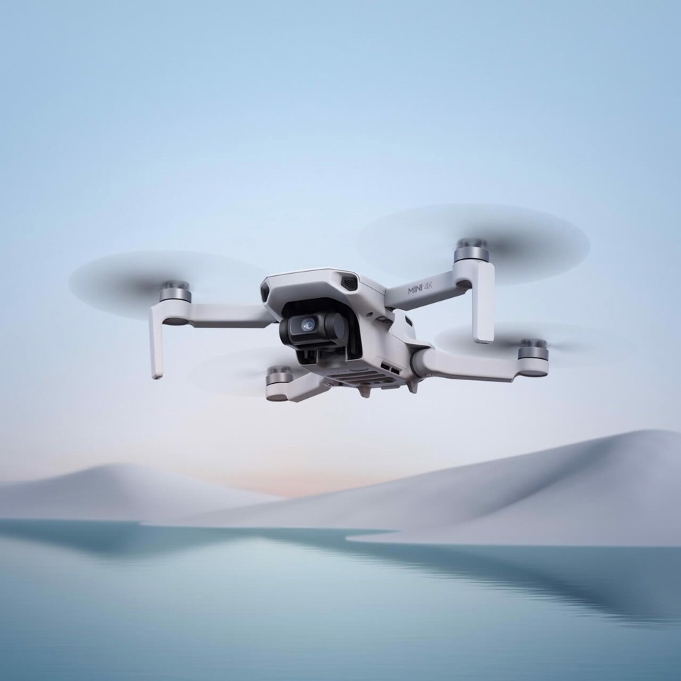 DJI Mini 4K Fly More Combo 4 rotori Quadrirotore 12 MP 3840 x 2160 Pixel 2250 mAh Grigio