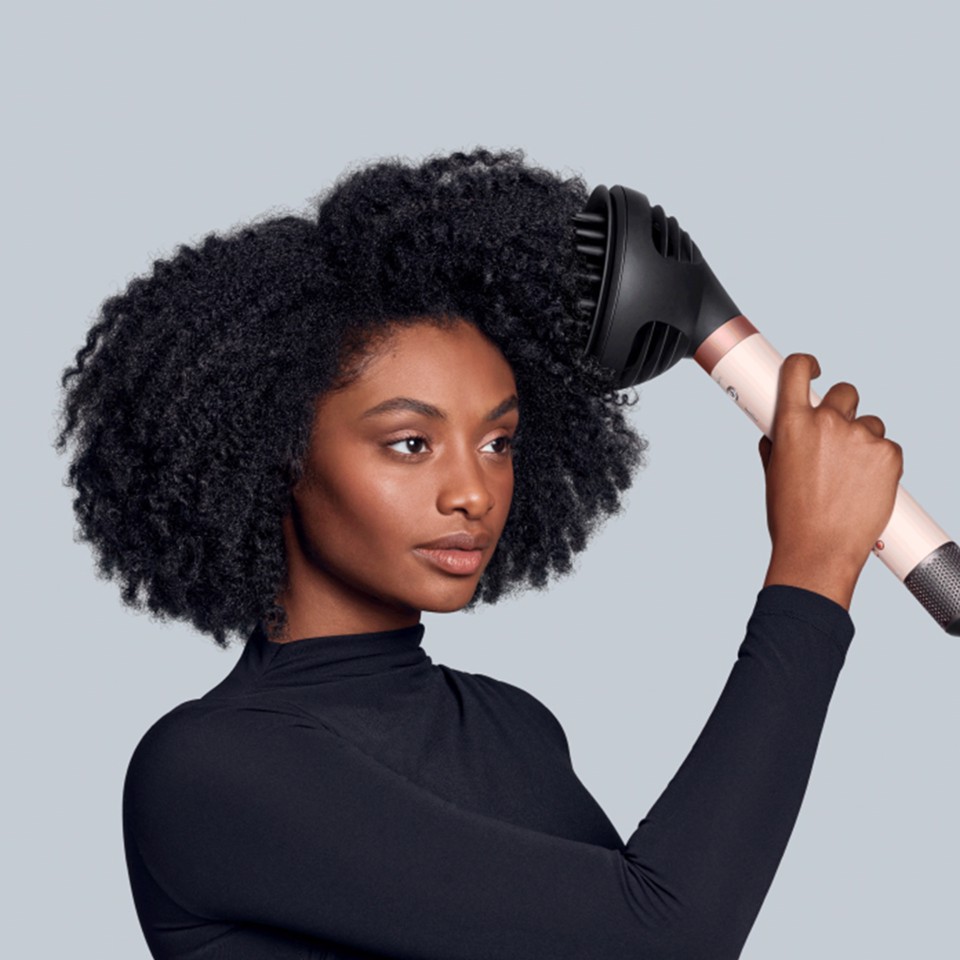 Dyson Airwrap Coandax2™ capelli ricci e molto ricci