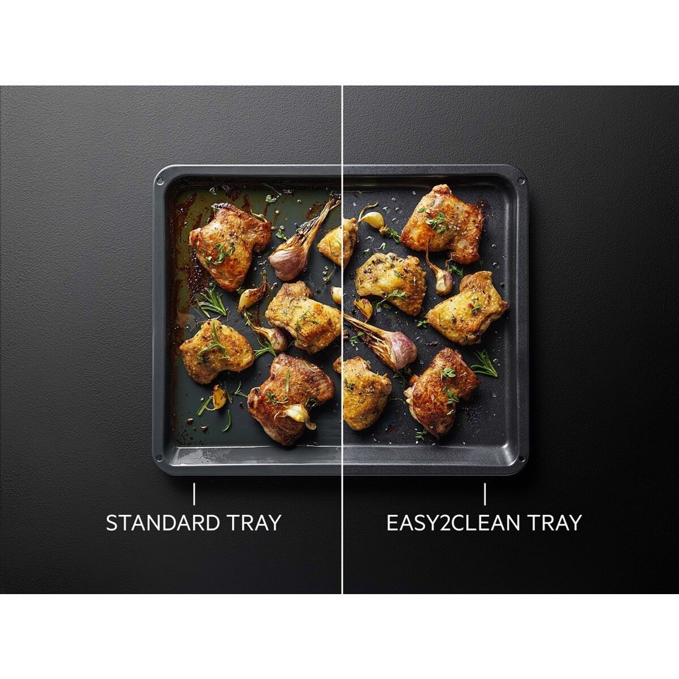 Electrolux ACCESSORI FORNO A9OOAF11 Teglia Easy to clean con ivestimento in ceramica antiaderente.