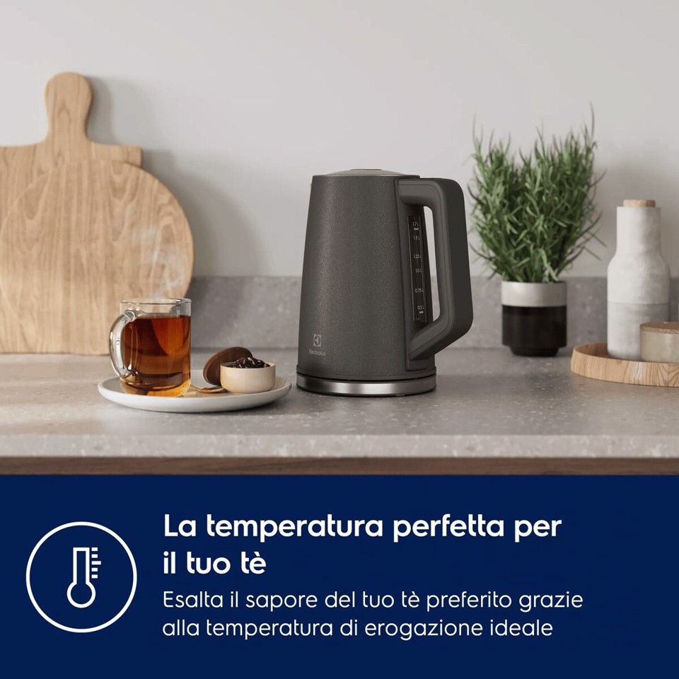 Electrolux E5K1-6AN bollitore elettrico 1,7 L 2400 W Antracite