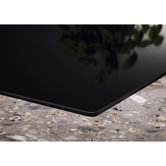 Electrolux EIS82449C Nero Da incasso 80 cm Piano cottura a induzione 4 Fornello(i)