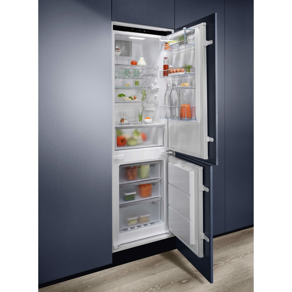 Electrolux ENG7TD18S Frigocongelatore Serie 700 GreenZone 177,2 cm