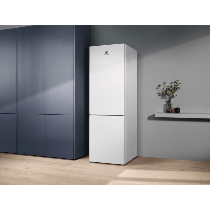 Electrolux Frigocongelatore Serie 600 TwinTech Total No Frost 186 cm