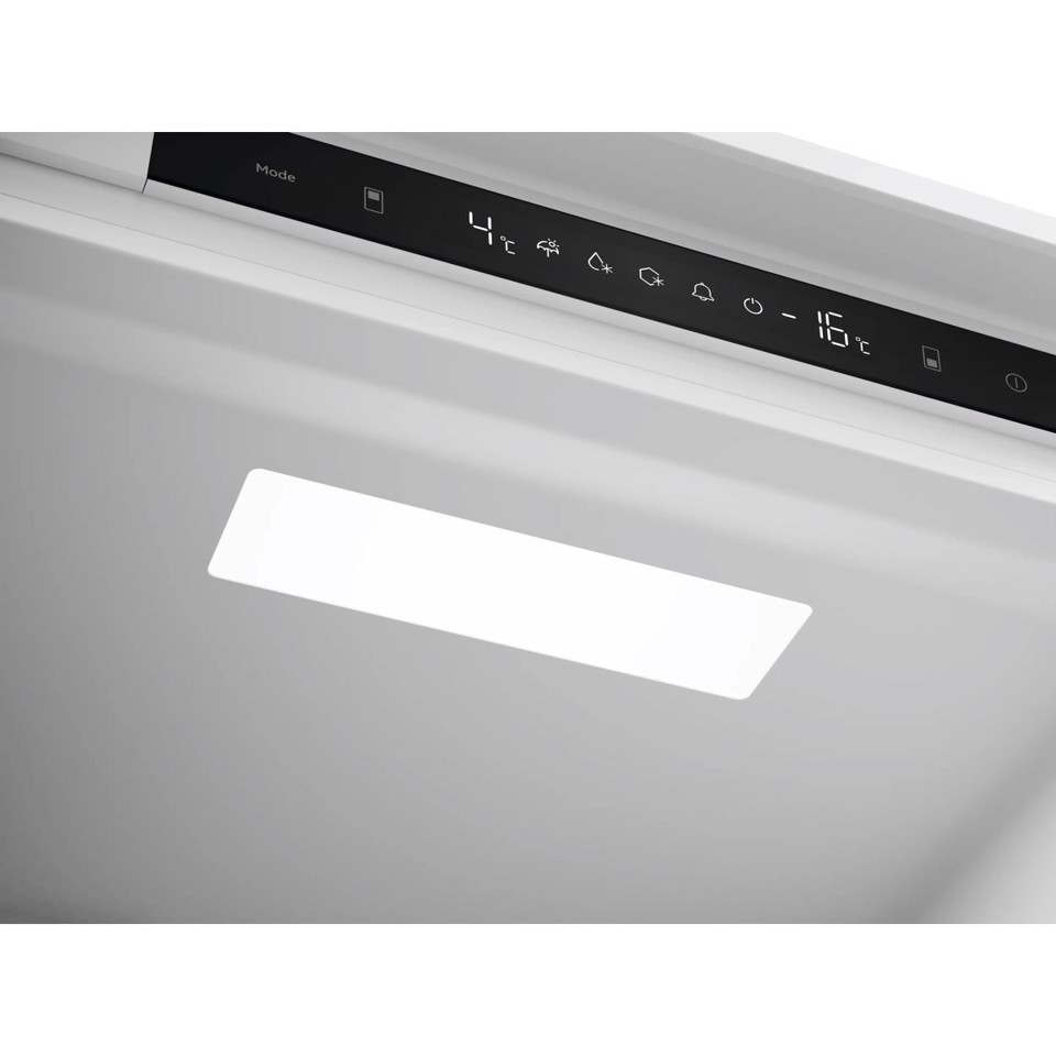 Electrolux Frigorifero Combinato Multiflow Classe E LNN3CE18S
