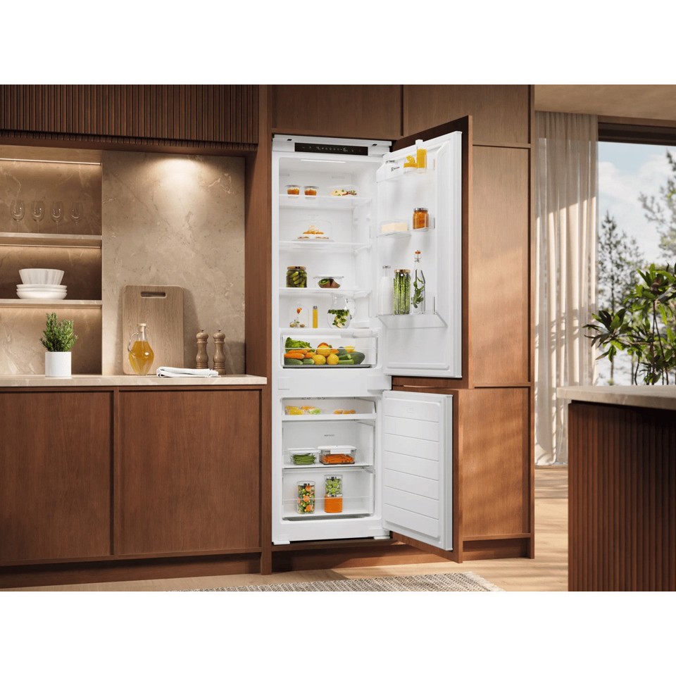 Electrolux Frigorifero Combinato Multiflow Classe E LNN3CE18S