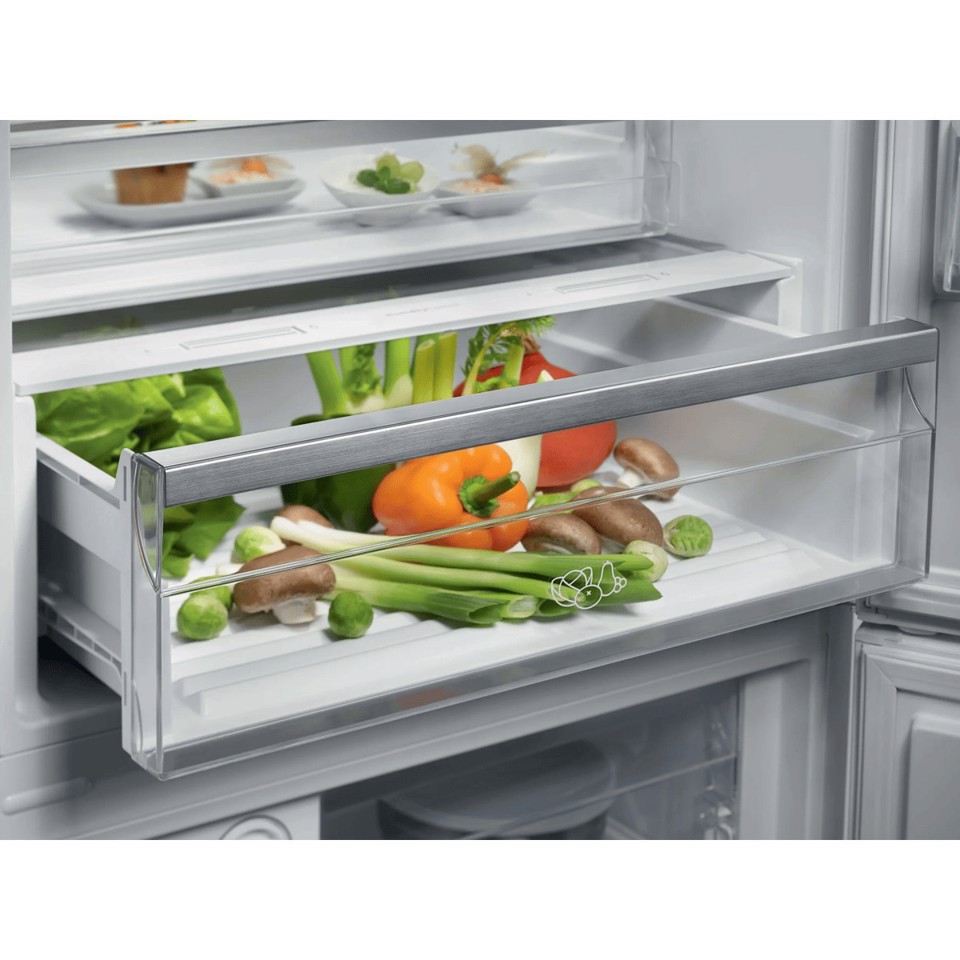 Electrolux Frigorifero Combinato Multiflow Classe E LNT6ME46X3
