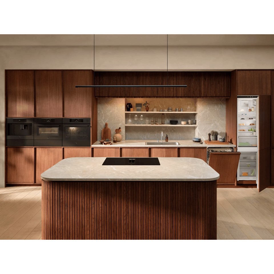 Electrolux Lavastoviglie Incasso 60 Cm - Int. Totale 14 Coperti Classe A 42 Dba MADE IN ITALY E72LA200P