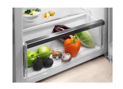 Electrolux LXB1AE15W1 frigorifero Libera installazione 146 L E Bianco