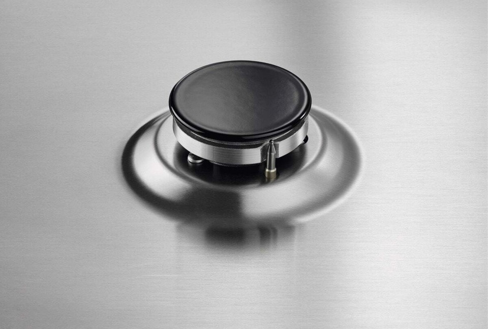 Electrolux PIANO GAS COMANDI FRONTALI 60 CM RGG6242LOX MADE IN ITALY