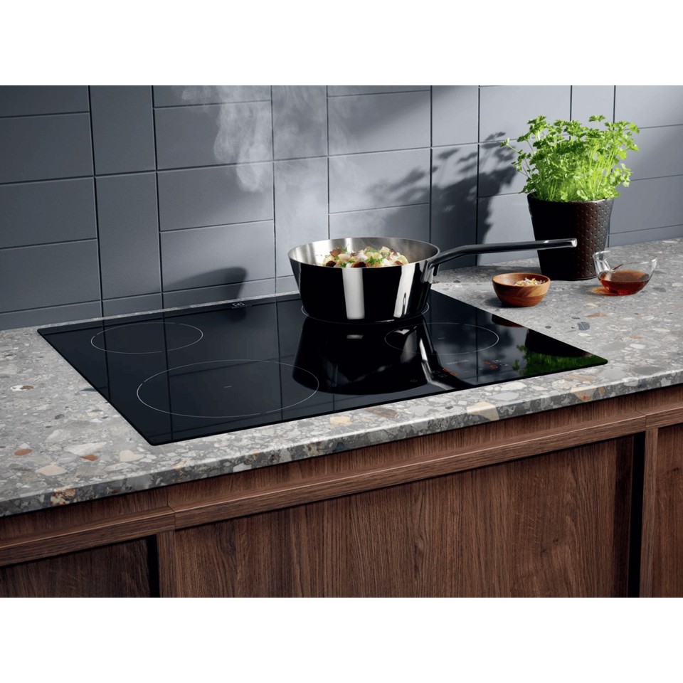 Electrolux Piano Induzione 4 Zone 60 Cm LIB60424CK