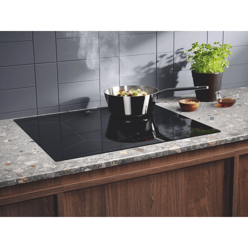 Electrolux Piano Induzione 4 Zone 60 Cm LIL61443C