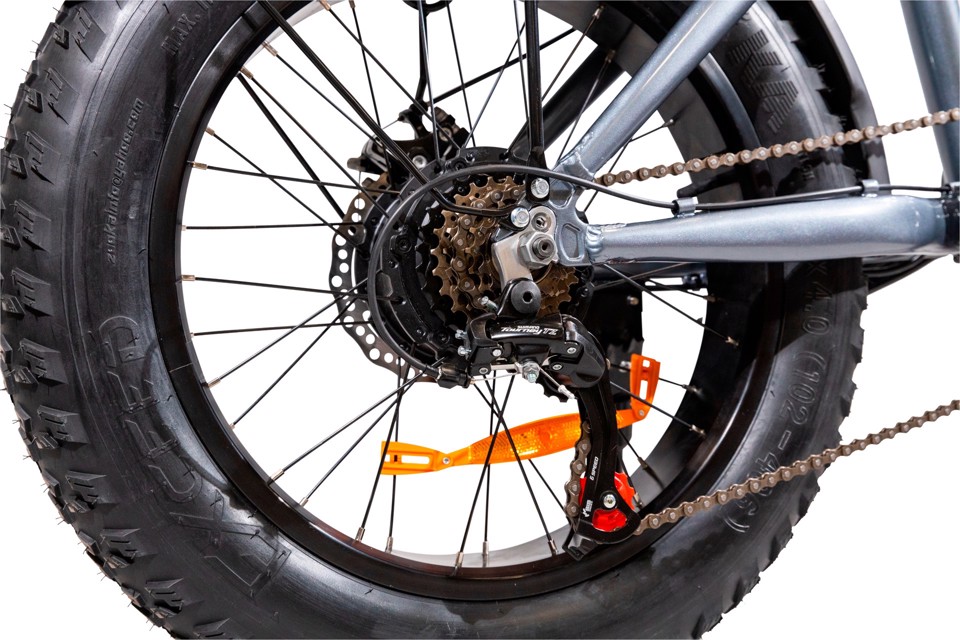 EMG  Bici Elettrica Fat Bike Bomber 250W con telaio 17" foldable, ruota 20", Freni a disco a/p, Cambio Shimano e batteria 10Ah