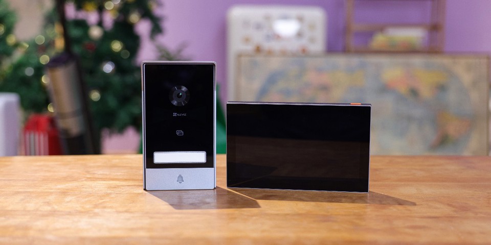 EZVIZ HP7 sistema per video-citofono 17,8 cm (7") Nero, Argento